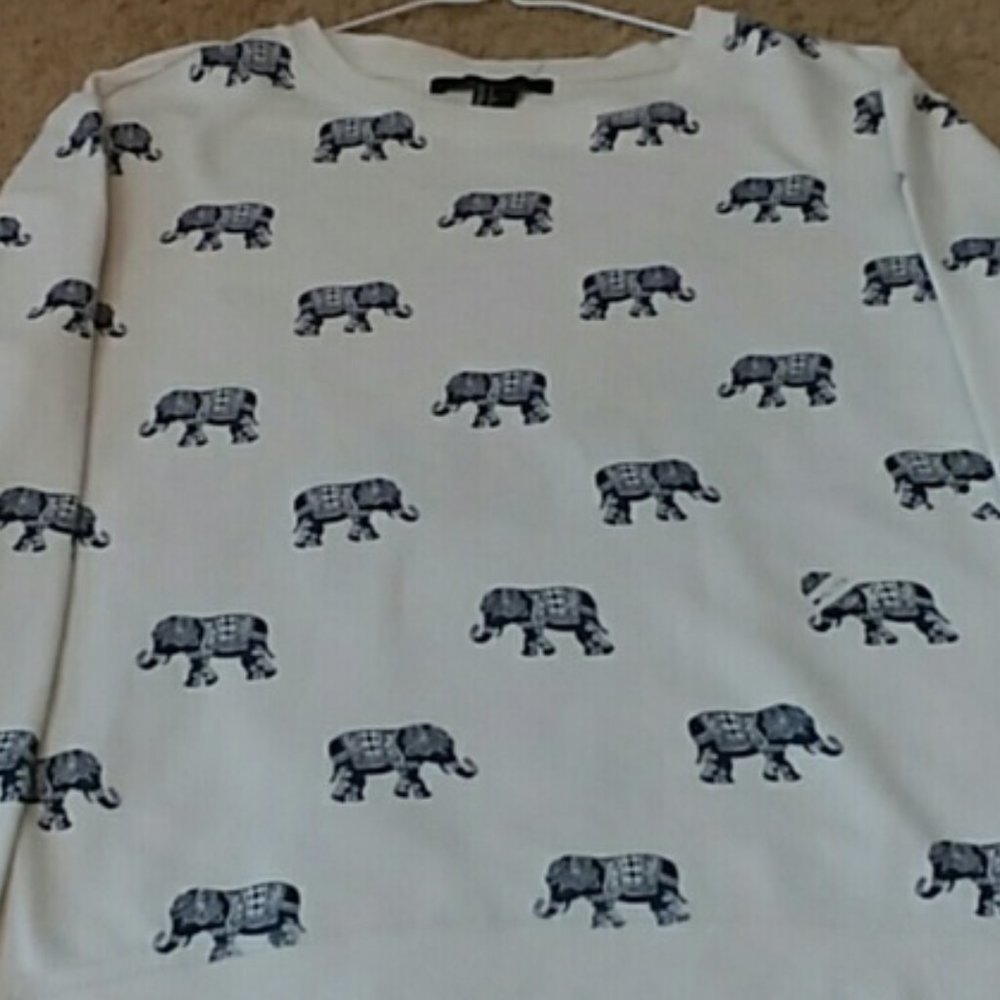 Elephant Sweatshirt - Picture 2 of 3